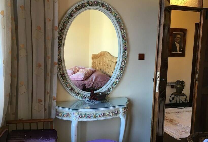 غرفة سوبيريور مطلّة علي البحر, Papazın Konağı Pansiyon