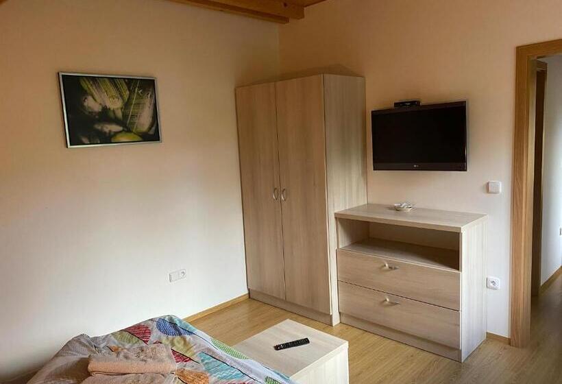 スタンダードルーム, Penzion Ovčárna