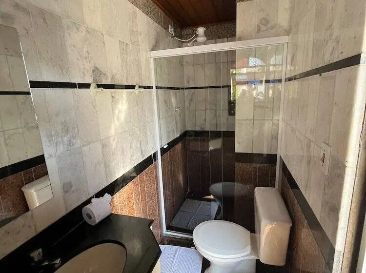 スタンダード４人部屋, Pousada Novo Encanto Maresias
