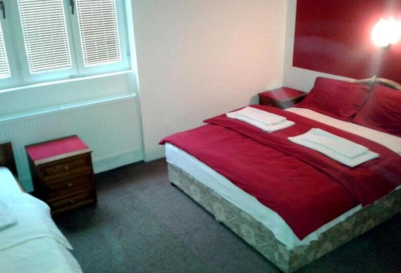 اتاق استاندارد سه نفره, Rooms Lisičić