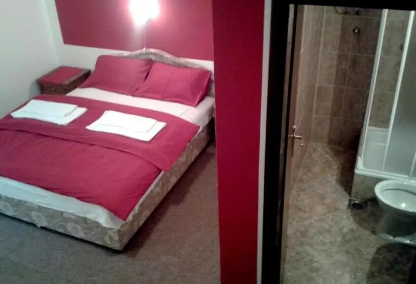 اتاق استاندارد سه نفره, Rooms Lisičić