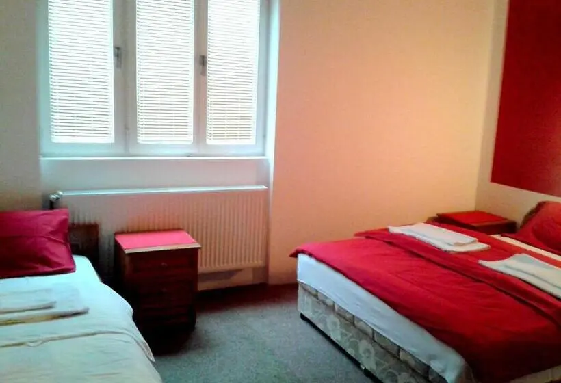 اتاق استاندارد سه نفره, Rooms Lisičić