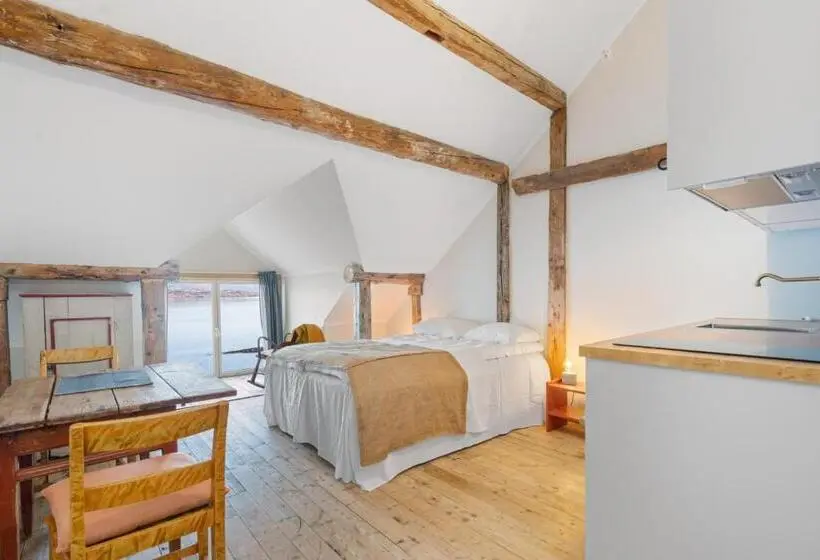 Standard-studio, Sveggvika Guesthouse