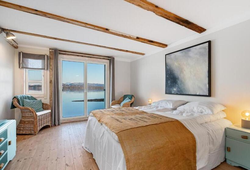 带1个卧室的带海景的公寓, Sveggvika Guesthouse