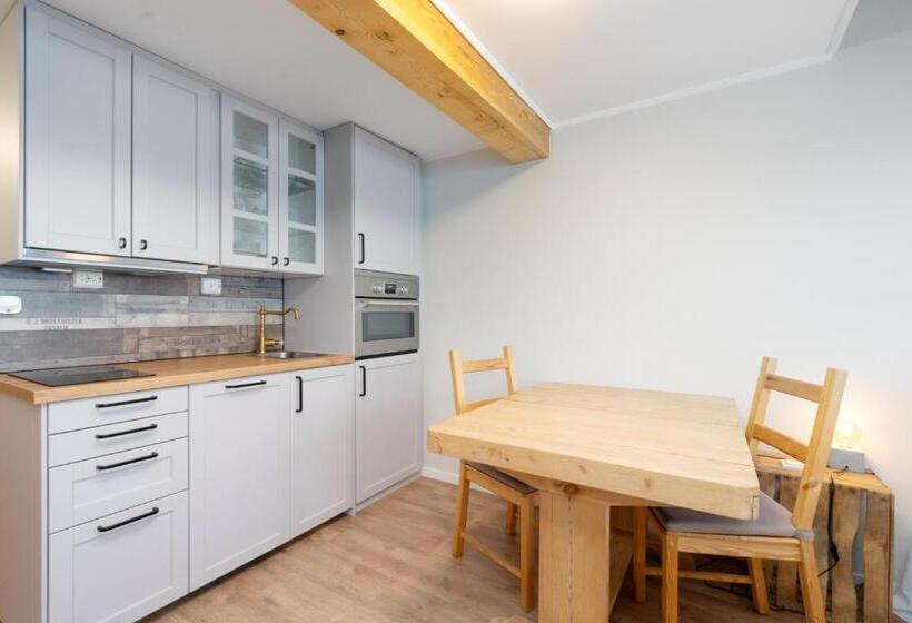 סטודיו סטנדרטי נוף לים, Sveggvika Guesthouse