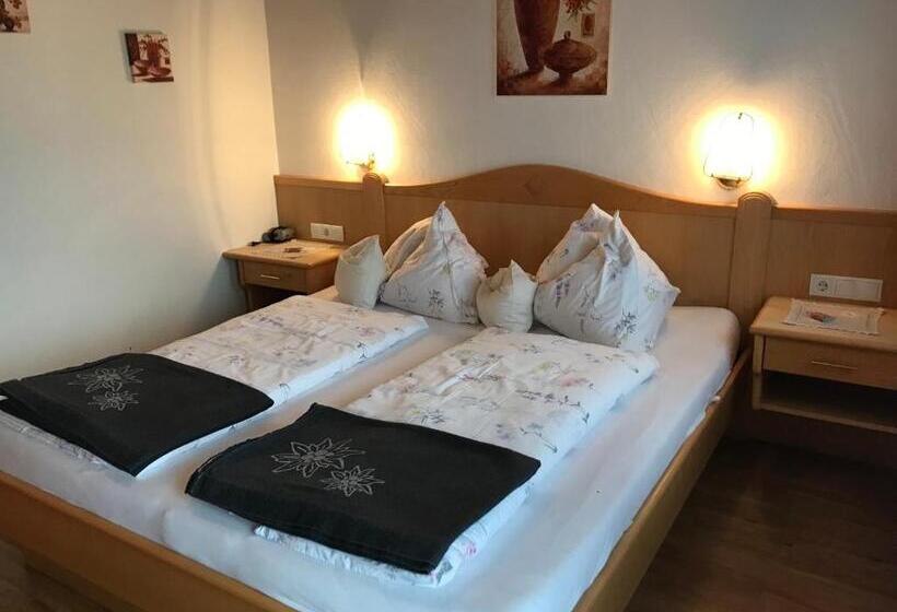 غرفة قياسية فردية, Pension Greimelbacherhof