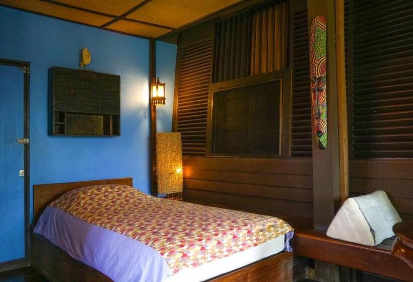 디럭스 4인 룸, The Riverside Guest House