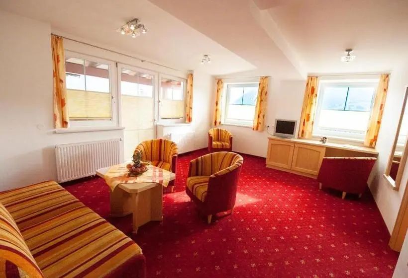 Huoneisto 3 Makuuhuonetta, Appartementhotel Zugspitzhof