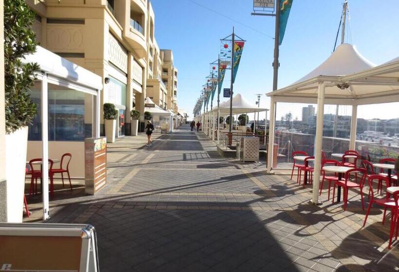 Apartament 1 Sypialnia, Lights Landing Apartments