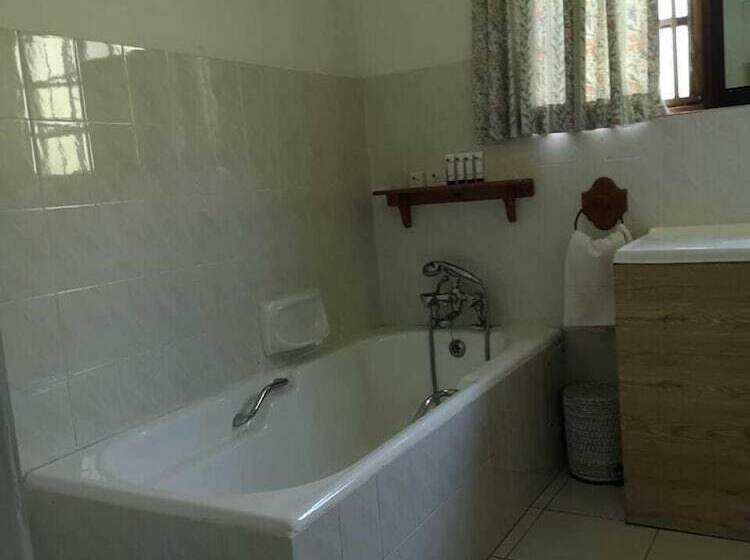 חדר סטנדרט, Brackens Guest House