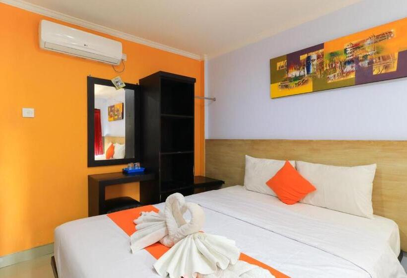 Номер Deluxe, Deseruni Guest House Kerobokan