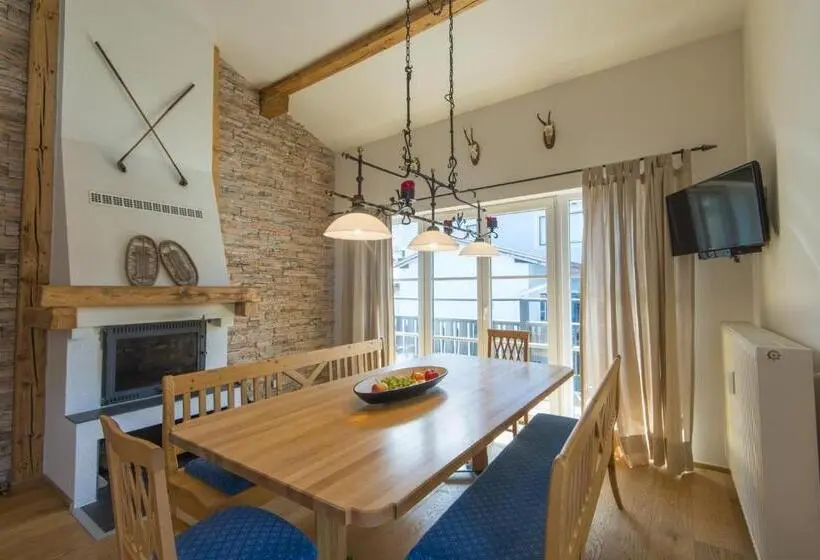 1 Bedroom Penthouse Apartment, Haus Wasmer By Alpentravel