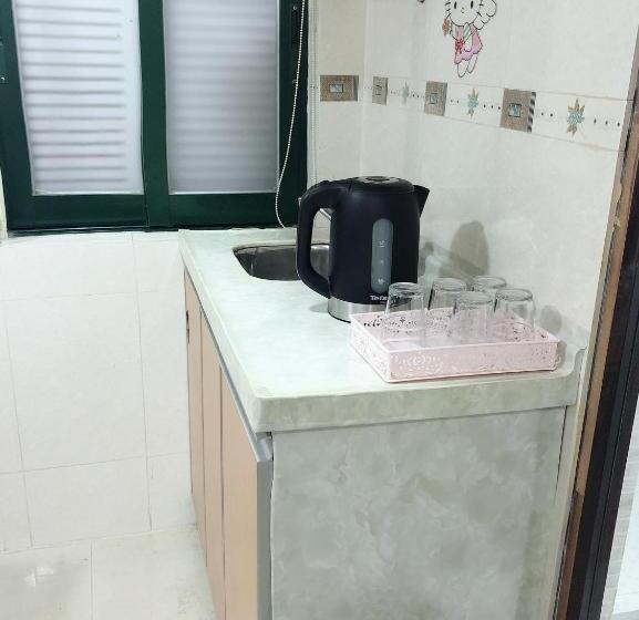 اتاق خانوادگی, Hung Fai Guest House