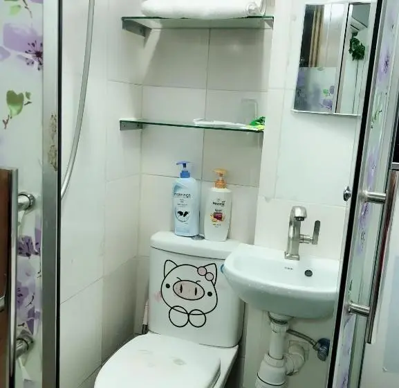 اتاق استاندارد یک نفره, Hung Fai Guest House