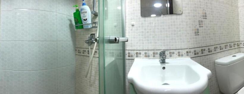 اتاق استاندارد سه نفره, Hung Fai Guest House