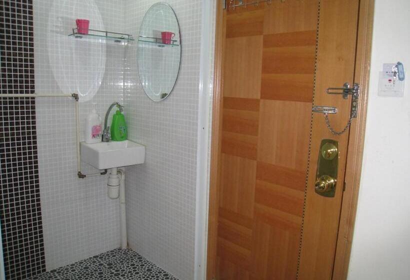 اتاق استاندارد, Hung Fai Guest House