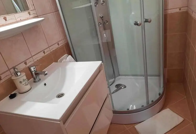 اتاق استاندارد, Kék Lagúna Wellness Apartmanok