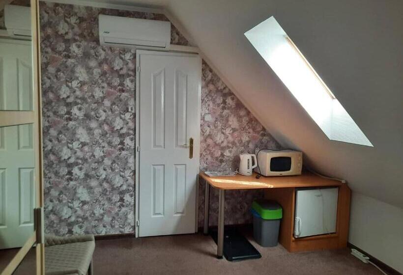 スタンダードルーム, Kék Lagúna Wellness Apartmanok