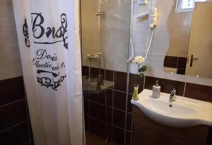 اتاق دوبلکس, Kék Lagúna Wellness Apartmanok