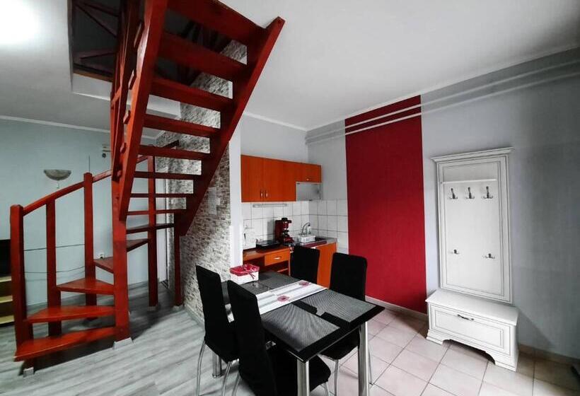 复式房间, Kék Lagúna Wellness Apartmanok