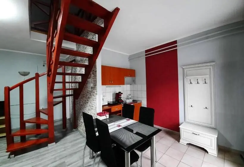 اتاق دوبلکس, Kék Lagúna Wellness Apartmanok
