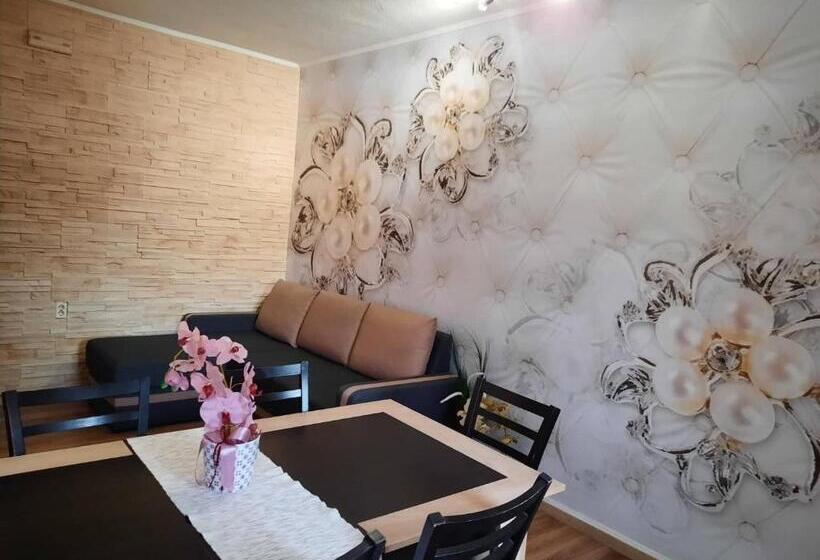 דירת שני חדרים, Kék Lagúna Wellness Apartmanok