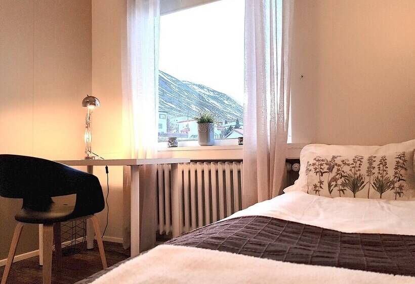 اتاق خانوادگی با سرویس بهداشتی مشترک, Klara Guesthouse