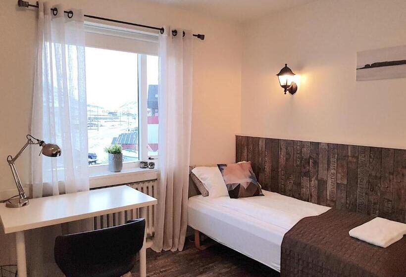 اتاق خانوادگی با سرویس بهداشتی مشترک, Klara Guesthouse