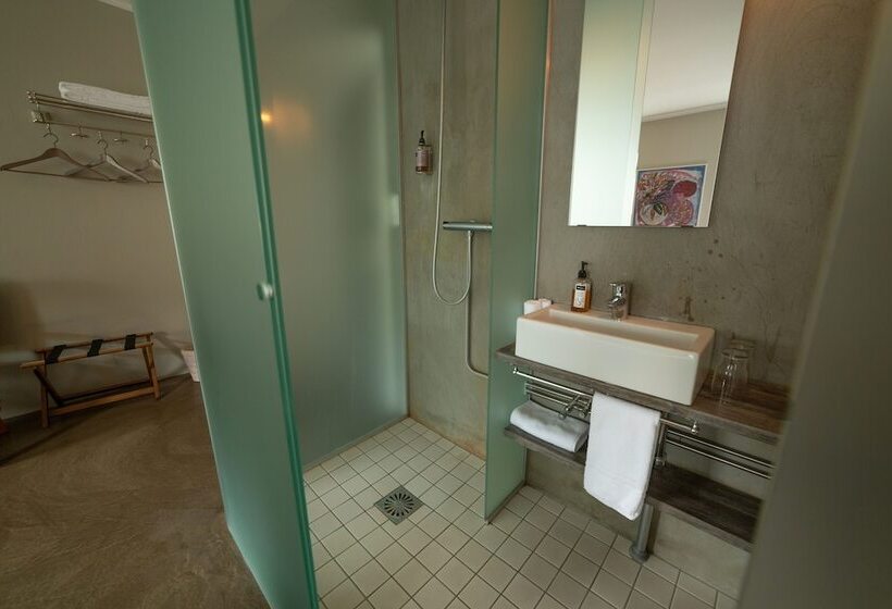 اتاق استاندارد, Siglunes