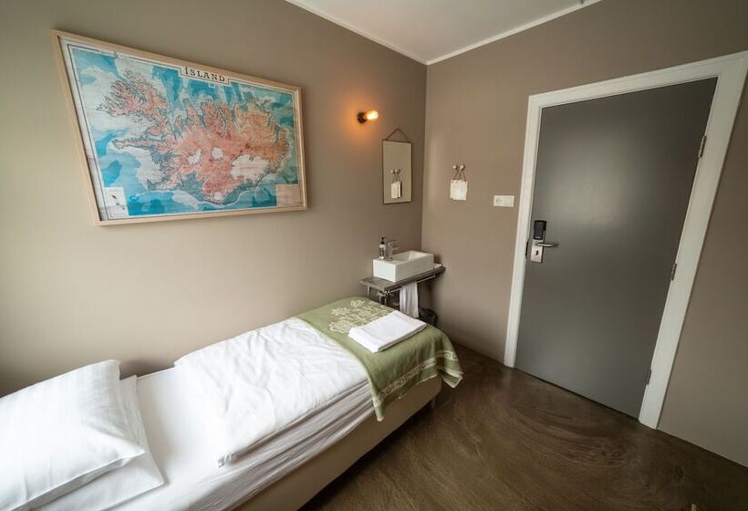 اتاق استاندارد یک تخته با سرویس بهداشتی مشترک, Siglunes