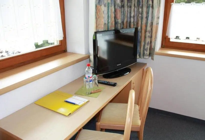 اتاق استاندارد, Pension Sattelkopf