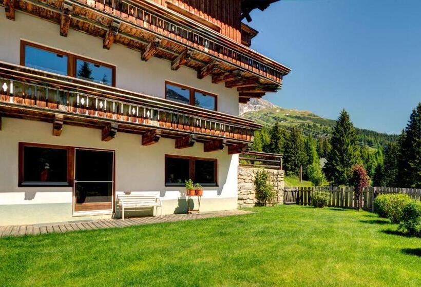 Номер Стандарт, Pension Sattelkopf