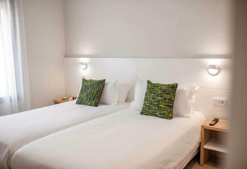 Дом 3 Спальни, Arguineguin Park by Servatur