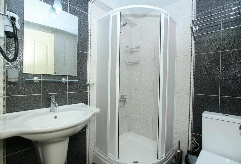 １ベッドルームアパートメント, Deger Apart