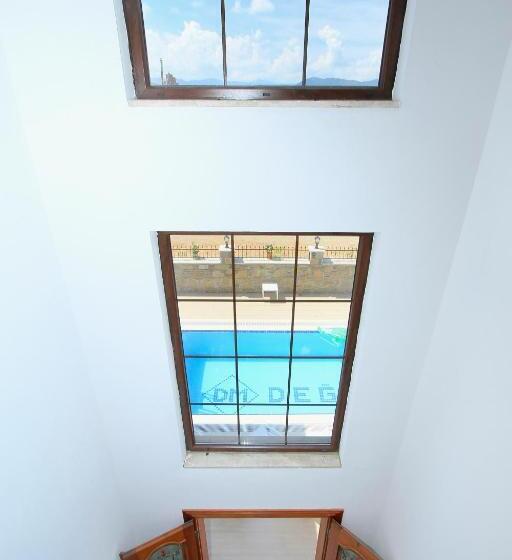 １ベッドルームアパートメント, Deger Apart