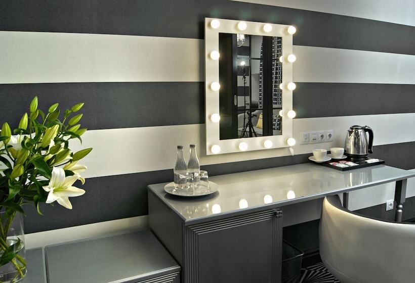 חדר דלוקס, Art Hotel Sofit