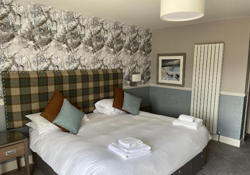 Superior Szoba, De Ville