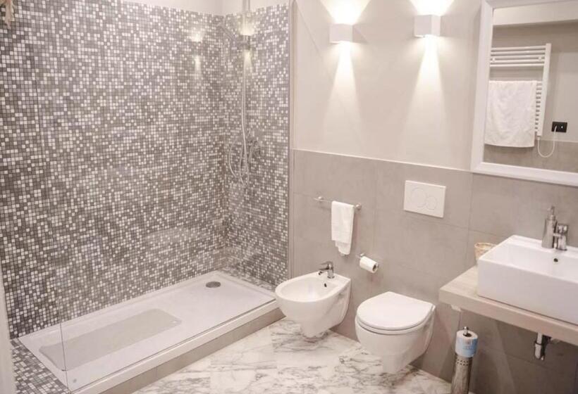 Négyágyas Deluxe Szoba, De Ville