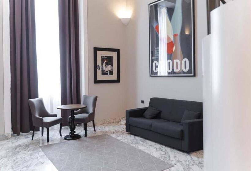 اتاق لوکس چهار تخته, De Ville