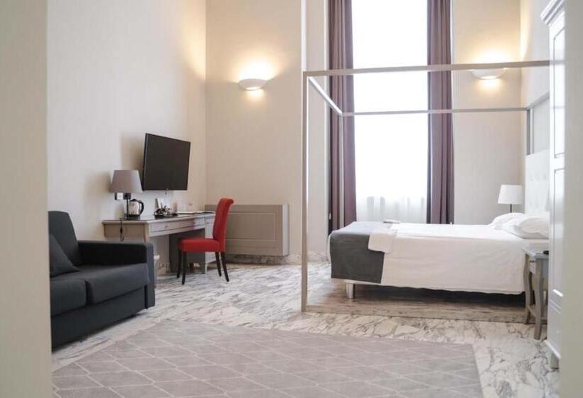 Négyszemélyes Premium Szoba, De Ville