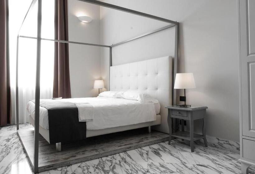 Négyszemélyes Premium Szoba, De Ville