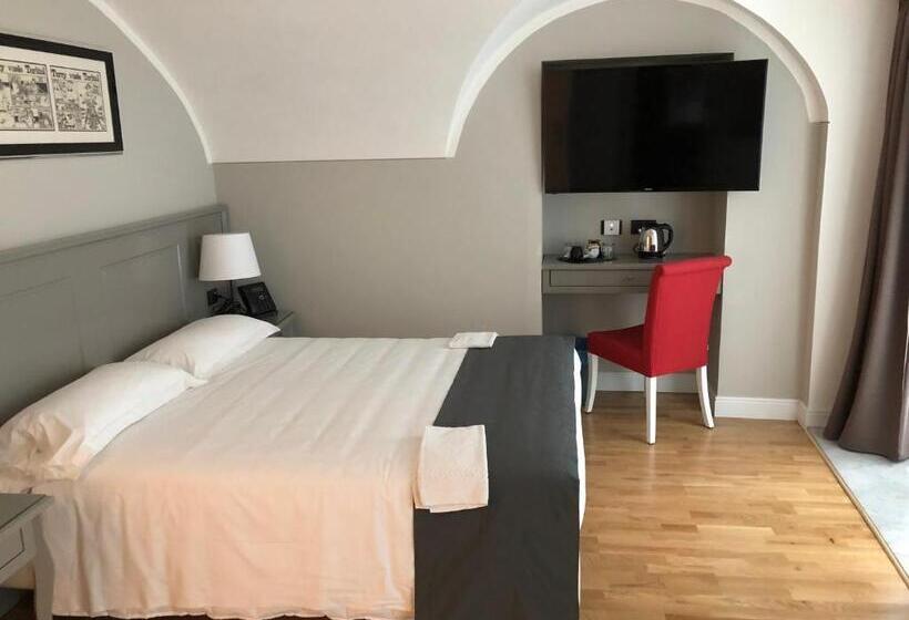 Deluxe Szoba, De Ville