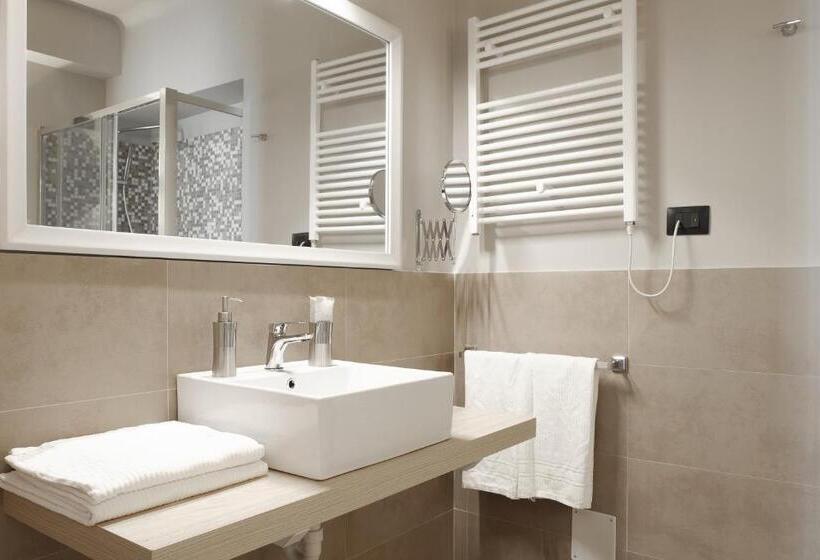 Deluxe Szoba, De Ville