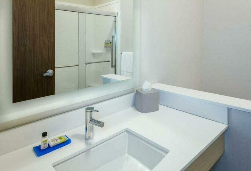 חדר סטנדרט, Holiday Inn Express & Suites Medford, An Ihg