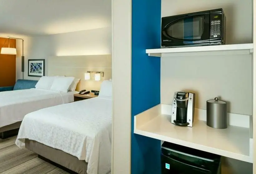 スイート, Holiday Inn Express & Suites   Medford, An Ihg