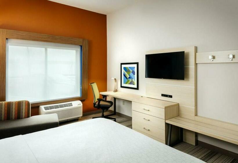 适合残疾人士使用的带超级大床的标准间, Holiday Inn Express & Suites   Medford, An Ihg