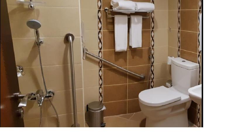 スタンダード4人部屋, M Hotel Al Dana Makkah By Millennium