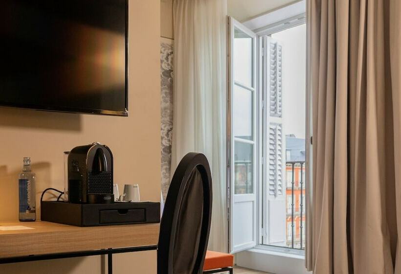 Номер Премиум, Pestana Plaza Mayor Madrid