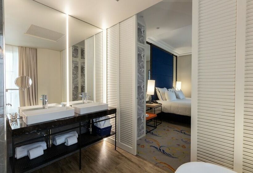 Люкс, Pestana Plaza Mayor Madrid