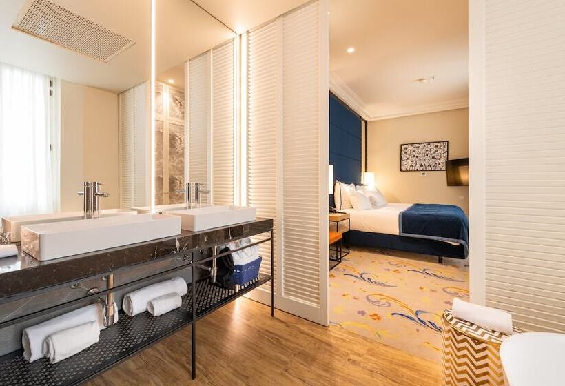 Люкс, Pestana Plaza Mayor Madrid